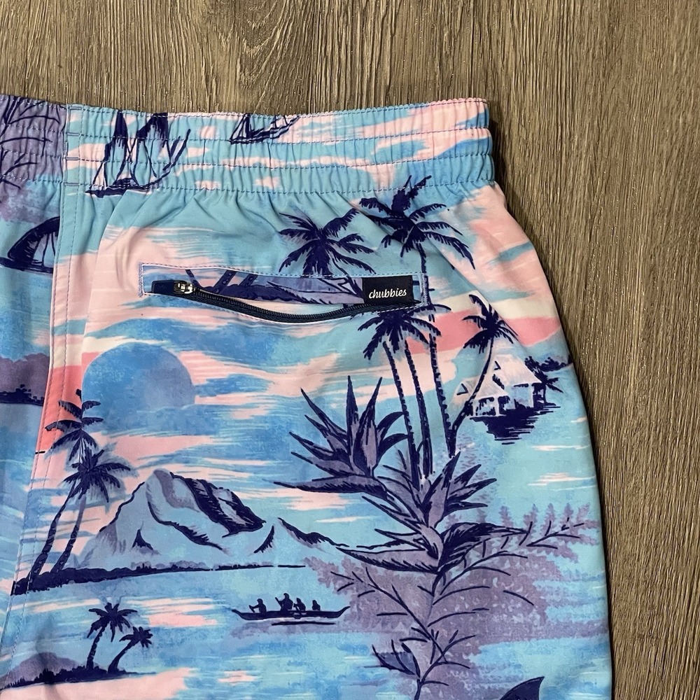 Chubbies Swim Trunks 5.5" Men's 2XL Ticket To Tides Beach Palm Boats Mesh Lined - Picture 4 of 7